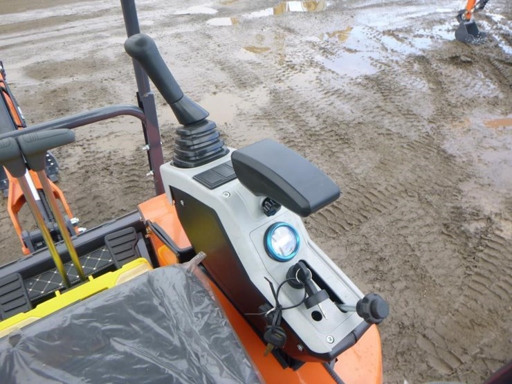 aboss-gh25-hydraulic-excavator-image-22