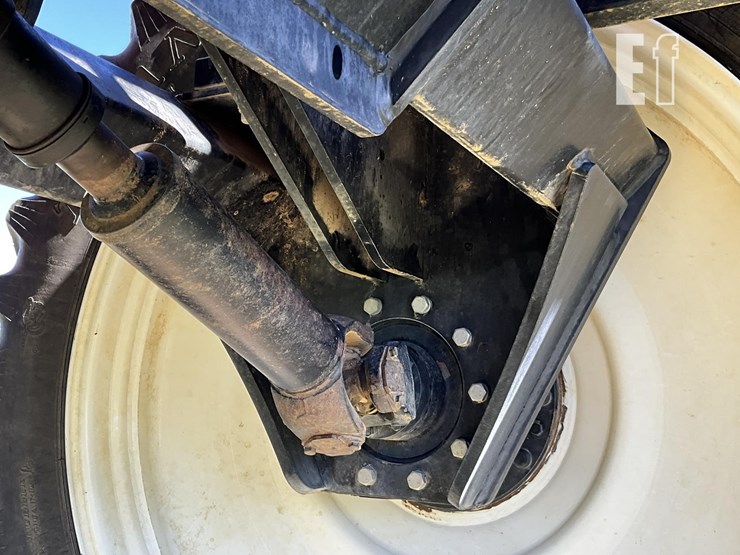 2012-apache-as720-image-12