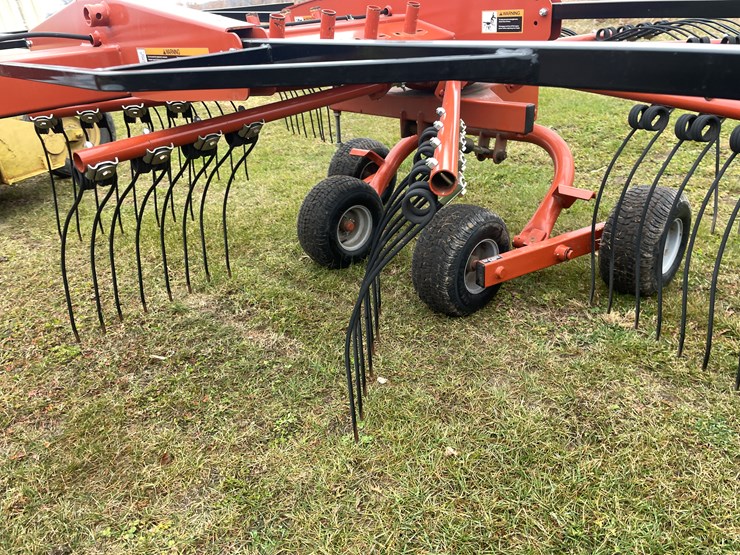 #1054-•-2025-pequea-rotary-rake-image-9