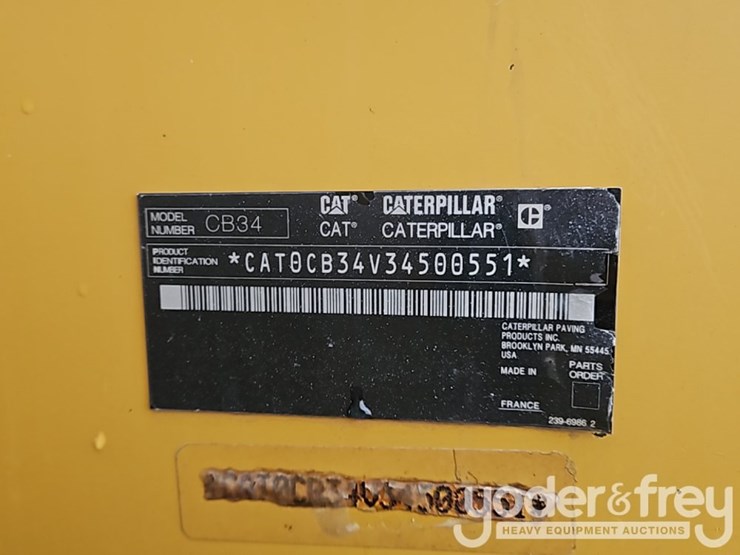 2011-caterpillar-cb34b-image-33