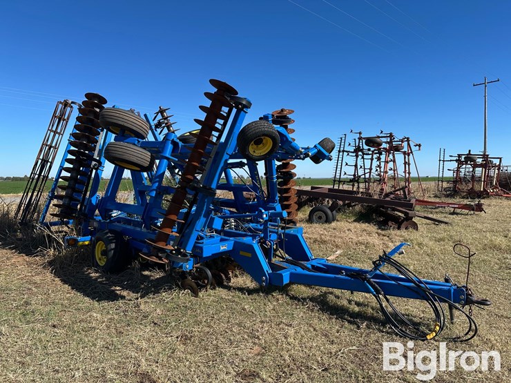 2012-landoll-7431-26-image-3