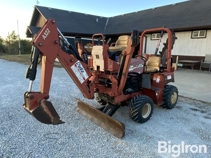 2010-ditch-witch-rt45-image-1