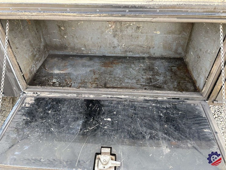 2009-kenworth-t800-image-54