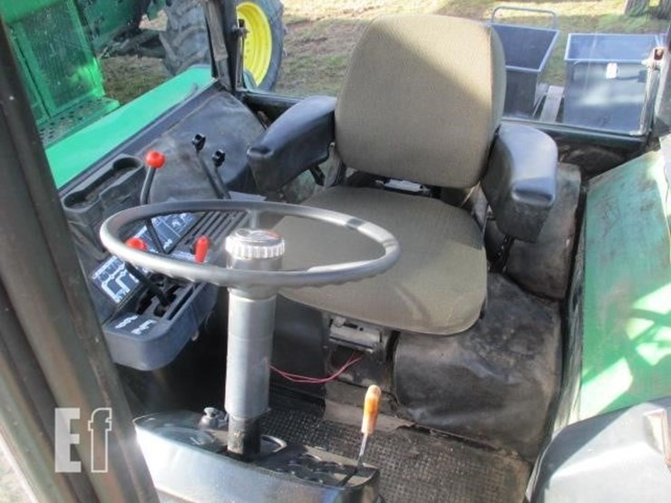 john-deere-4430-image-8