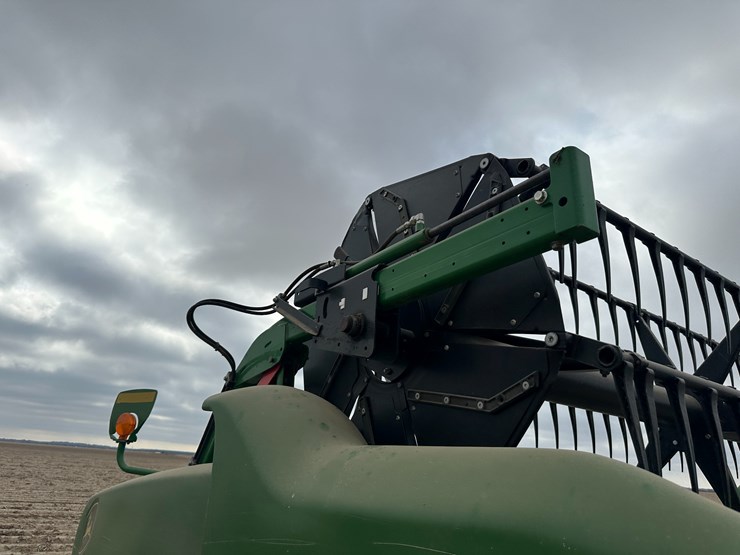 2017-john-deere-640fd-image-45