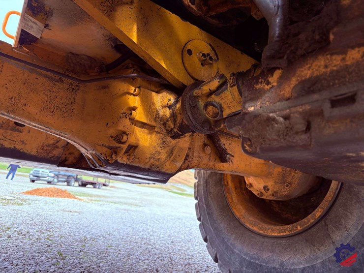 2004-volvo-l60e-image-56