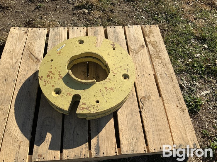 john-deere-2520-image-8