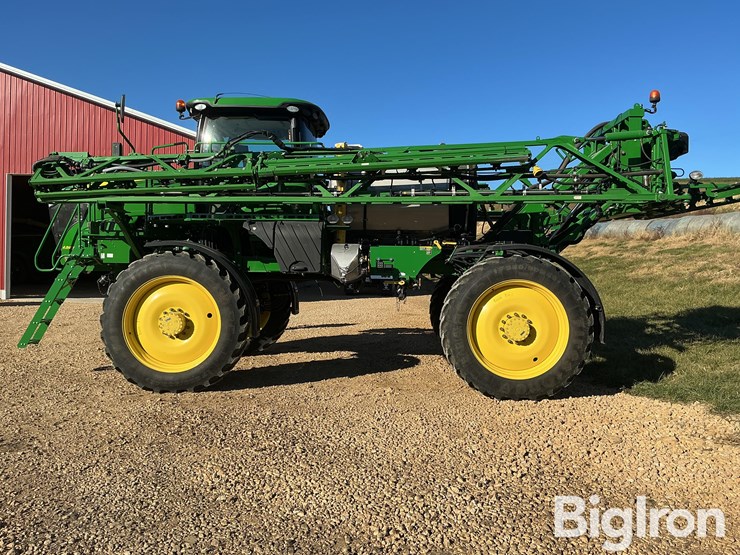 2017-john-deere-r4030-image-8