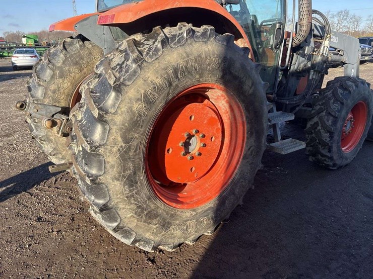 kubota-m105s-image-9