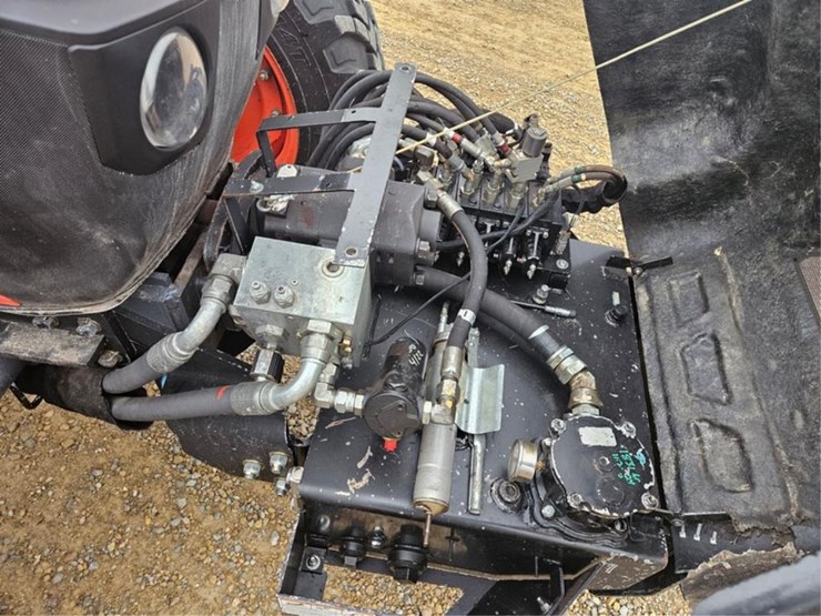 kubota-m6s-111-image-45