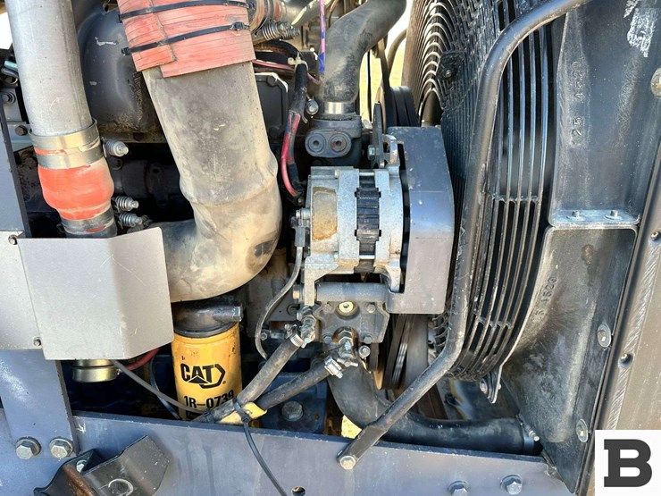 cat-challenger-55-tractor-image-17