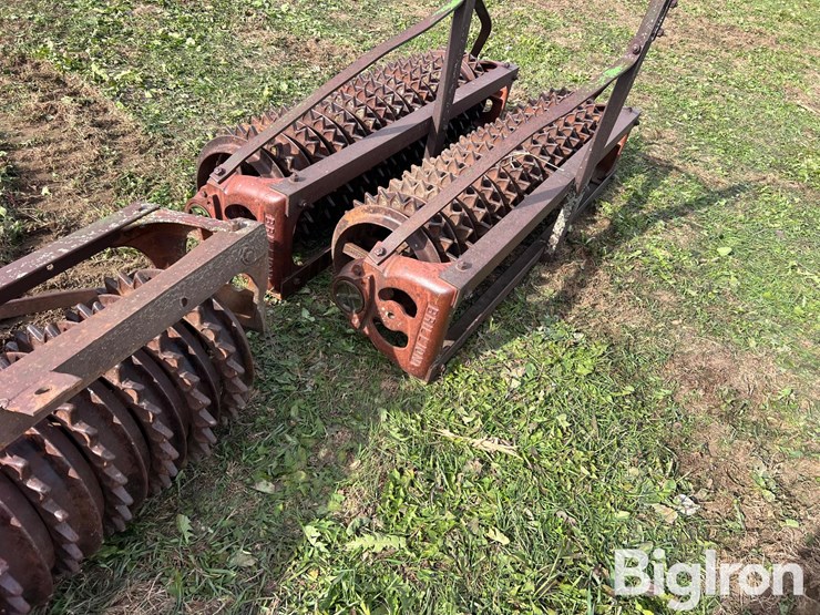 brillion-cultipacker-10'-main-frame-&-5'-wings-image-18