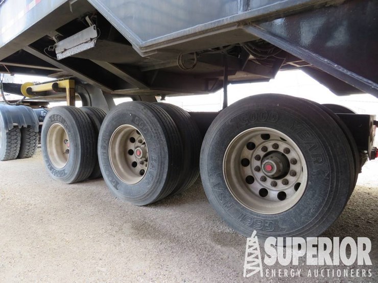 (x)-(5-44)-2015-atoka-3-axle-jeep,-vin-1a9l52635e...-image-4