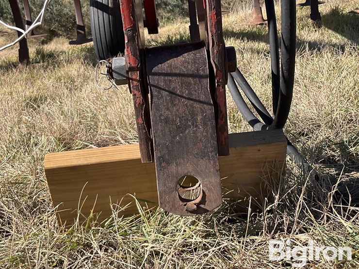 international-5500-image-9