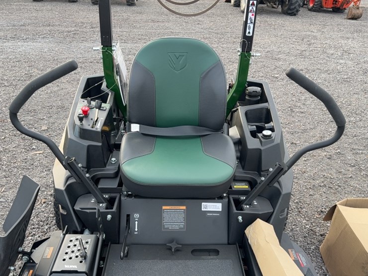 #3081-•-yakta-yxr-120-zero-turn-lawn-mower-image-6