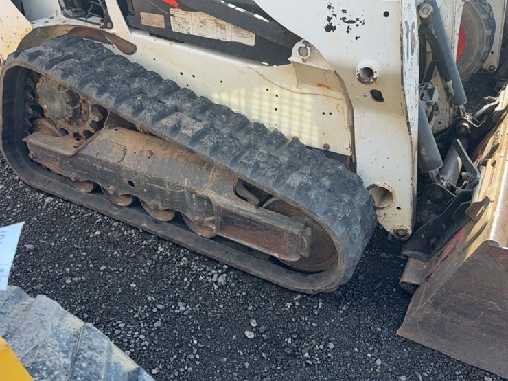 2017-bobcat-t595-image-5