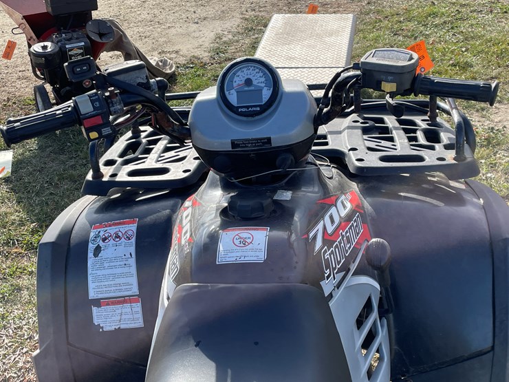 polaris-sportsman-700-image-9