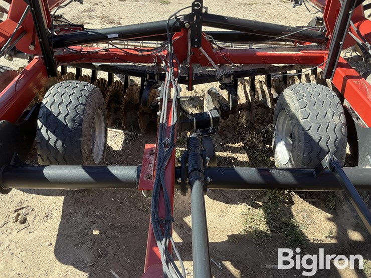 2016-case-ih-2016-image-19