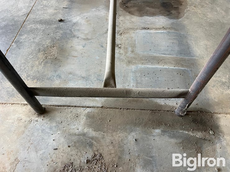 steel-work-bench-image-9