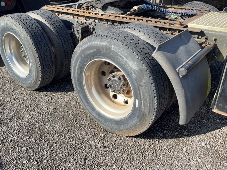 1998-cummins-m11-image-6