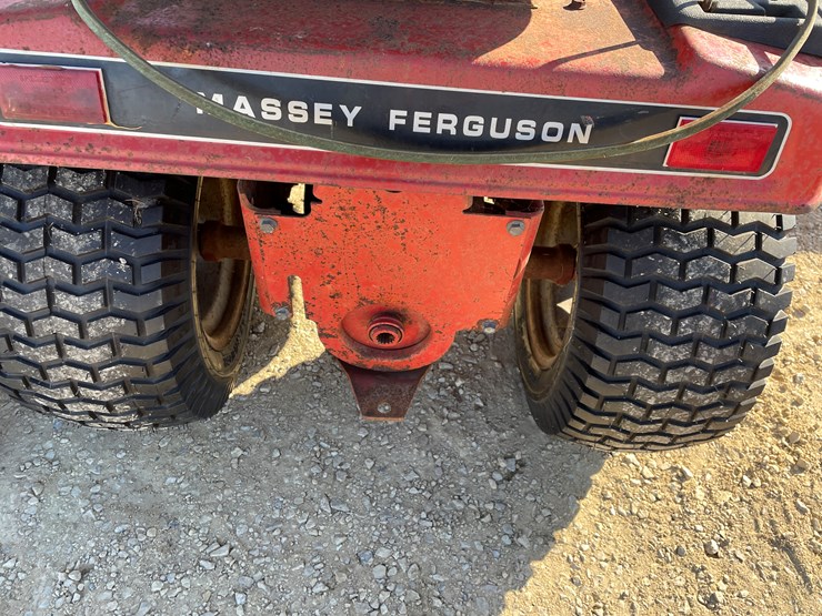 massey-ferguson-1200-image-15