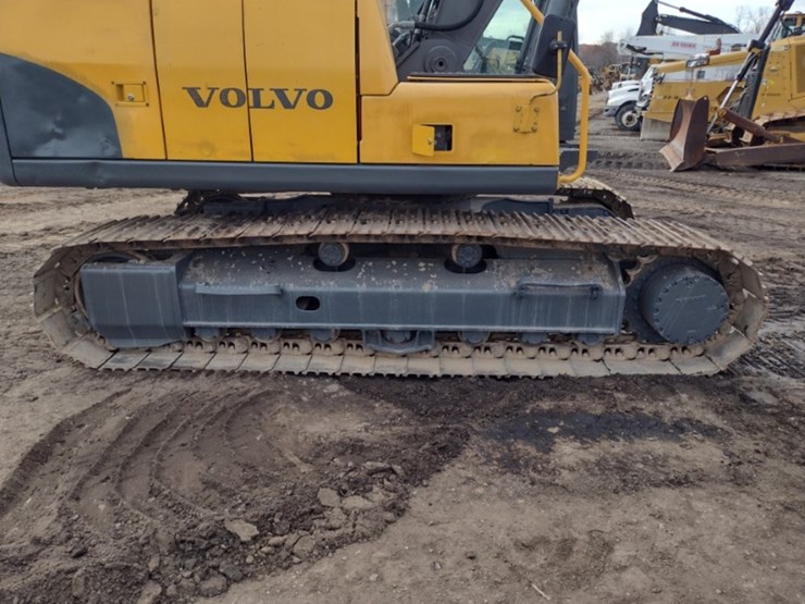 volvo-ec160c-image-22