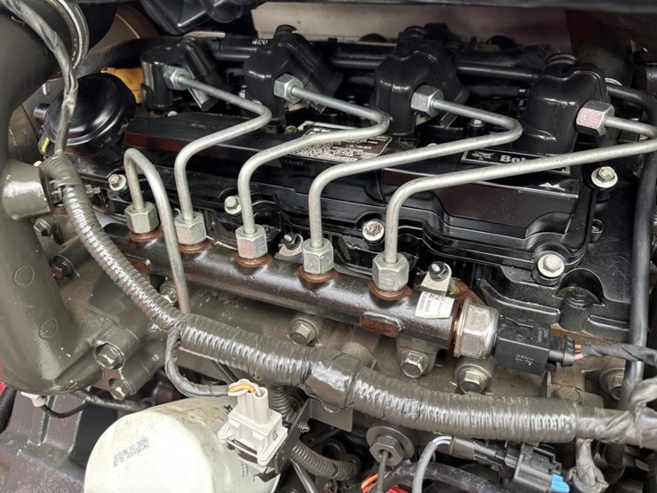 2016-bobcat-s510-image-38