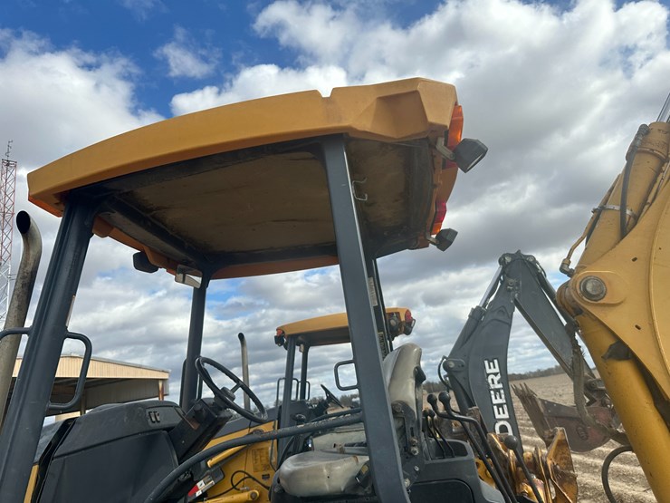 deere-310sg-image-33