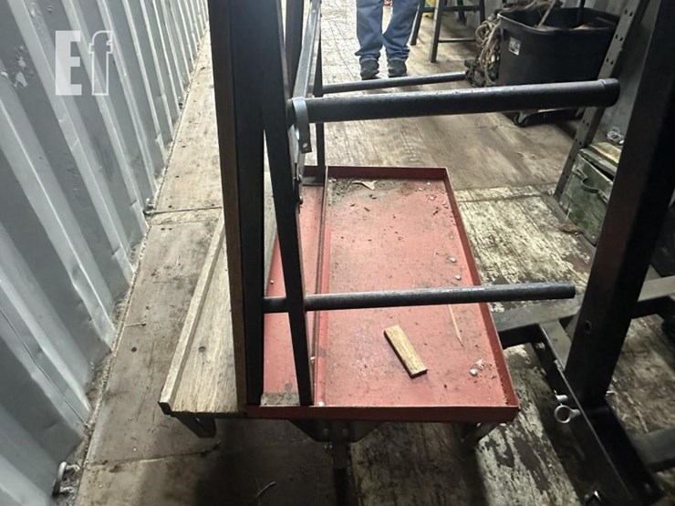 rolling-cart-stand-image-3