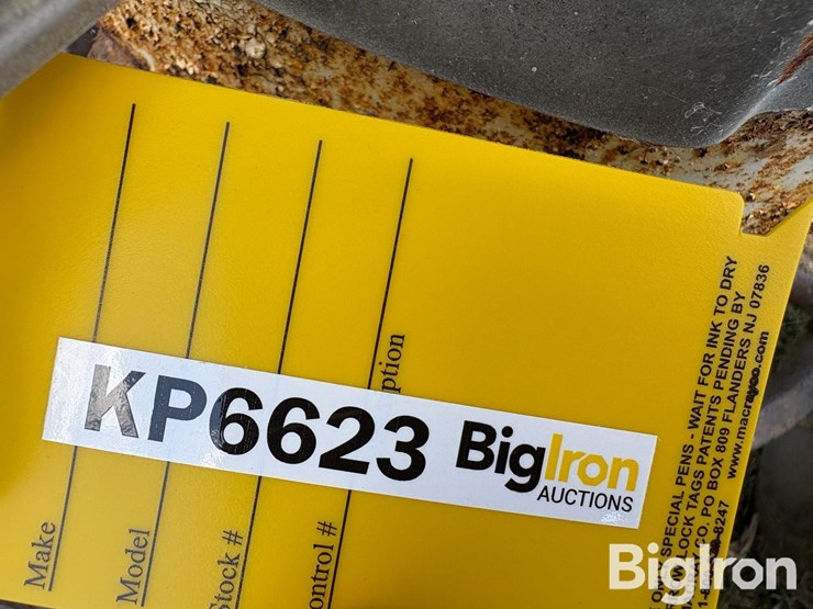 pull-type-yard-spreader-image-13