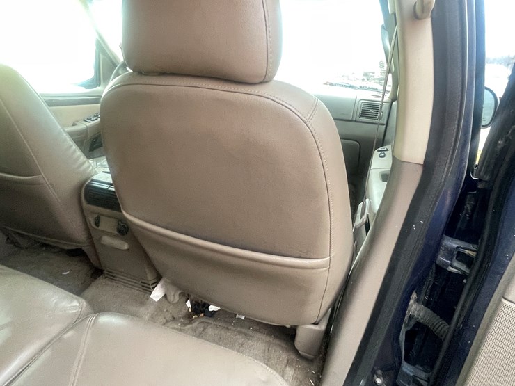 2004-ford-explorer-image-61