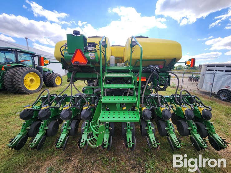 2013-john-deere-db60-image-6