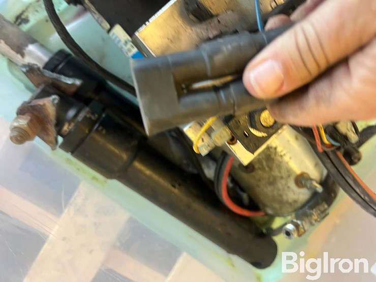 12-volt-hydraulic-pump-image-14