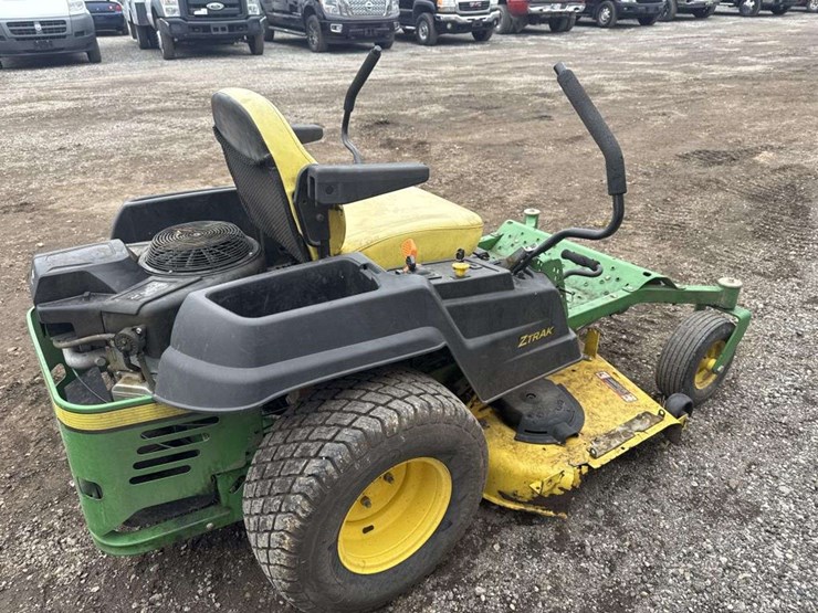 john-deere-m-image-4