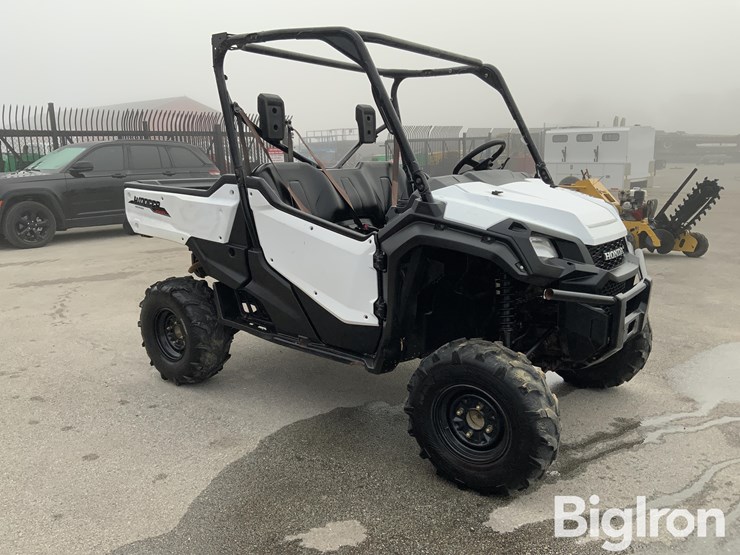 2016-pioneer-1000-image-3