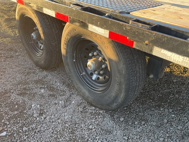 2021-big-tex-25'-gooseneck-image-7