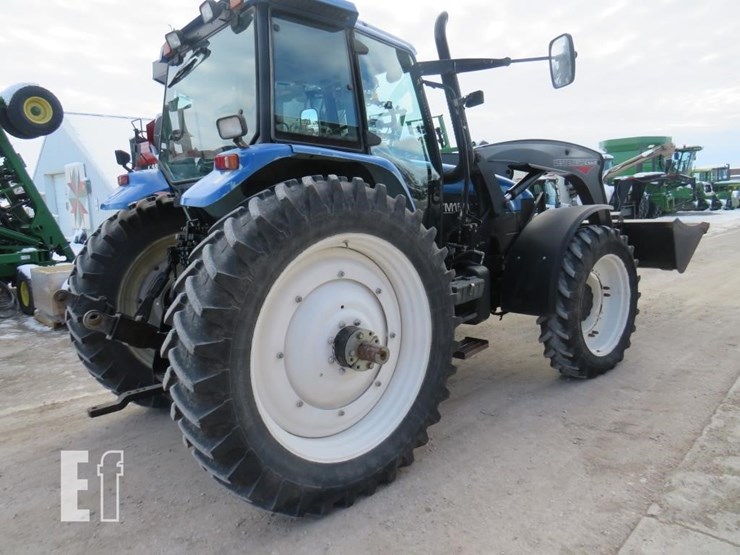 new-holland-tm150-image-3