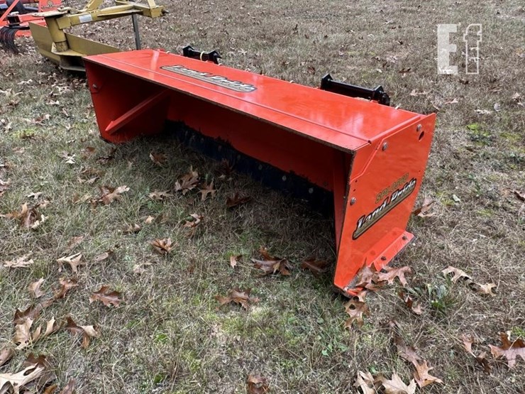 land-pride-spl0560-snow-pusher-image-1