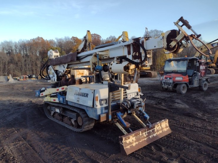 2008-ihi-ic35-image-43