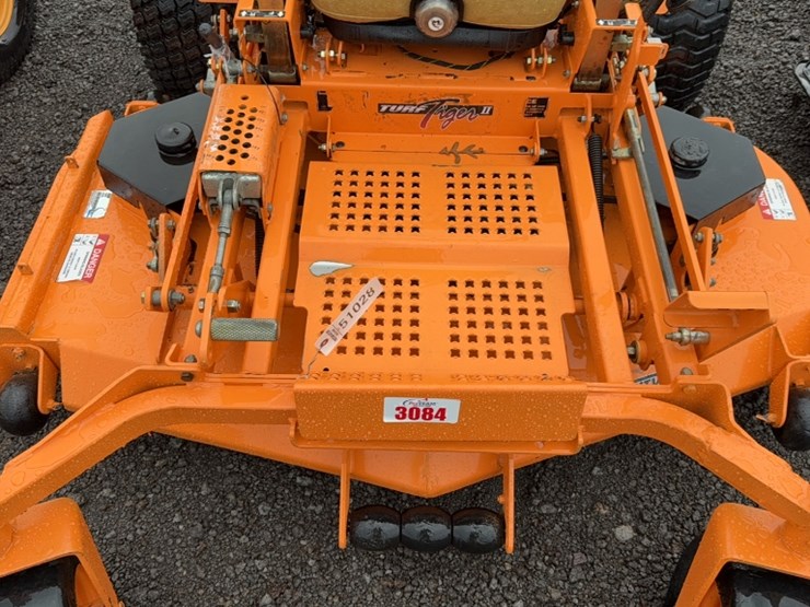 #3084-•-scag-turf-tiger-zero-turn-lawn-mower-image-5