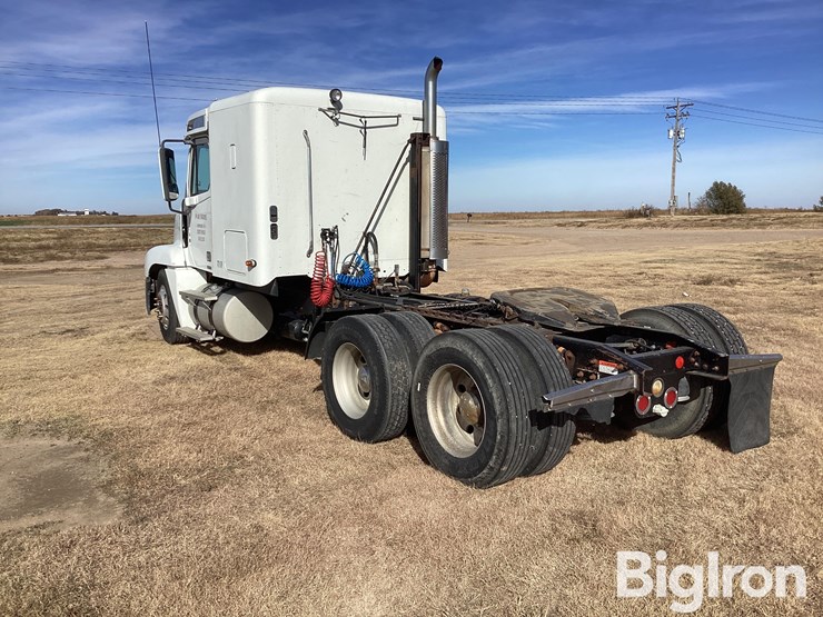 2004-caterpillar-c12-image-7