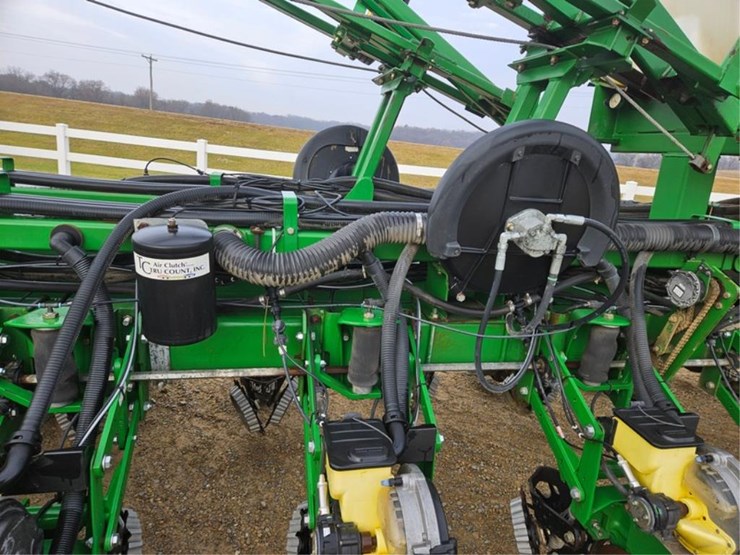 john-deere-1770nt-image-53