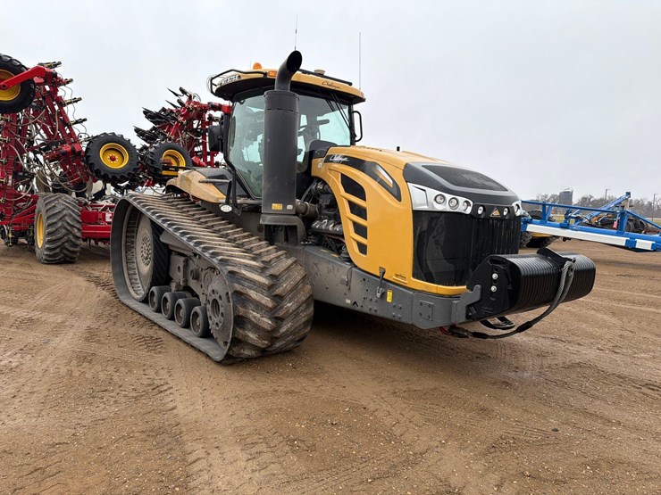 2016-challenger-mt875e-image-6