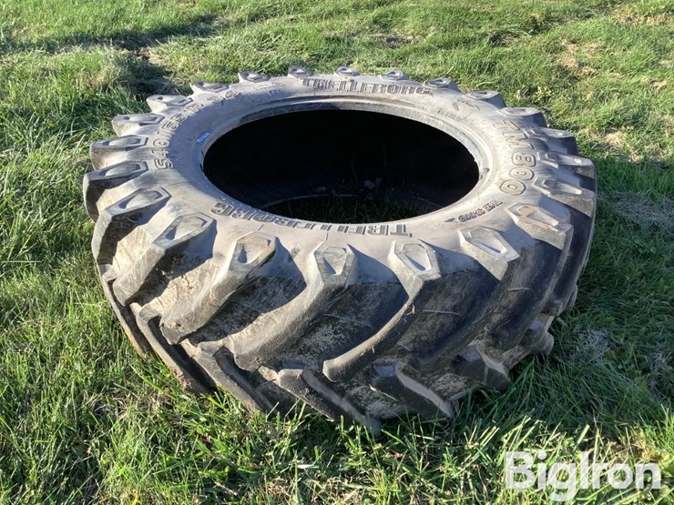 trelleborg-tm800-540/65r34-bar-tire-image-1
