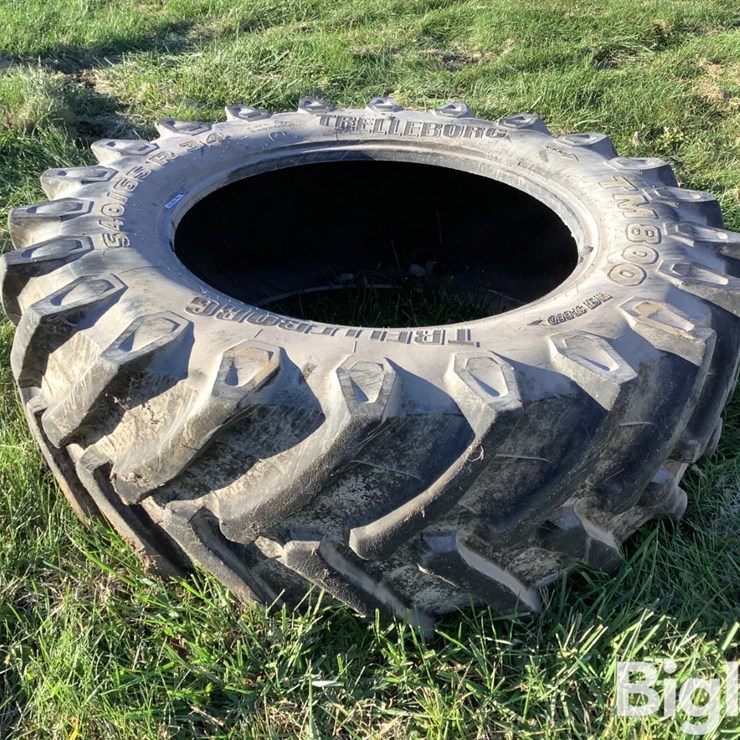 Trelleborg TM800 540/65R34 Bar Tire