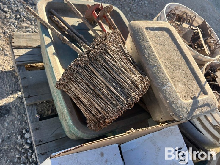 pallet-of-concrete-working-supplies-&-tools-image-10