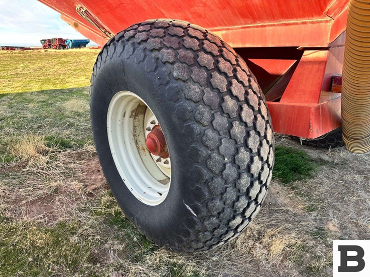 unverferth-7000-image-23