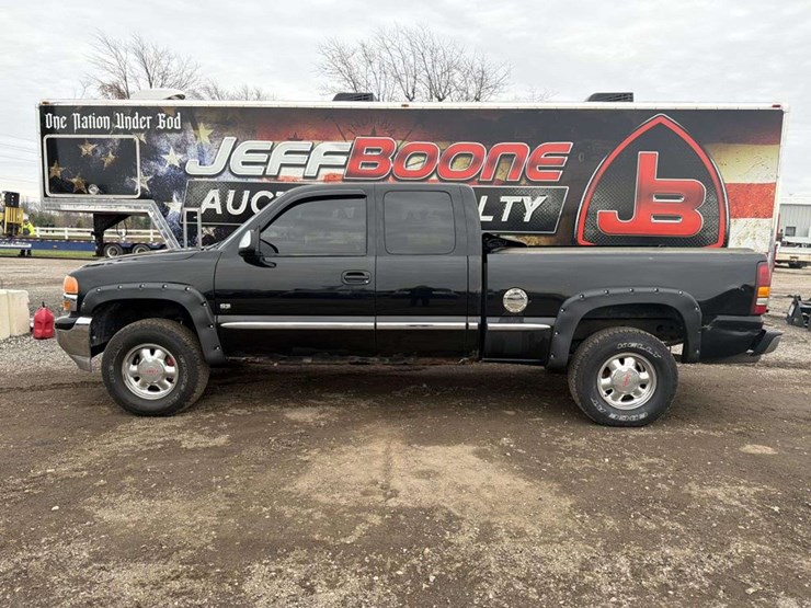 2001-gmc-sierra-1500-image-2