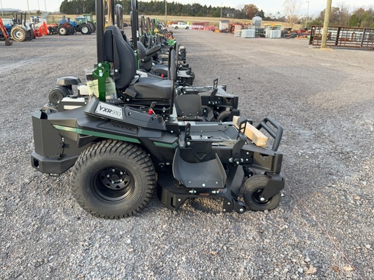#3074-•-yakta-yxr-910-zero-turn-lawn-mower-image-7