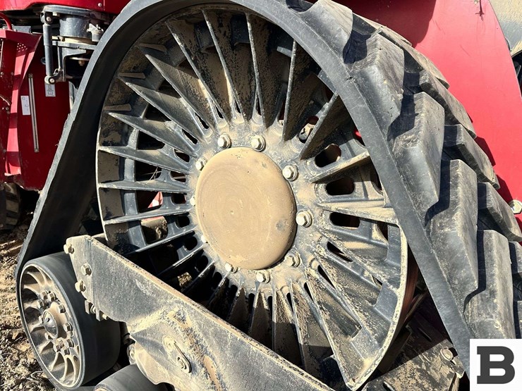 2014-case-ih-370-image-50